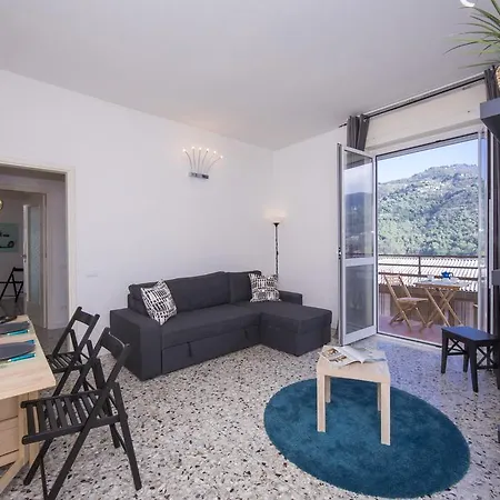 Rose Apartment